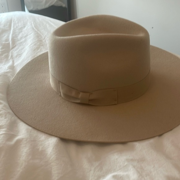 Urban Outfitters Wool Hat - Picture 1 of 4